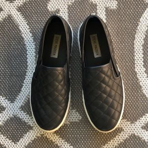 Steve Madden Black Slip Ons